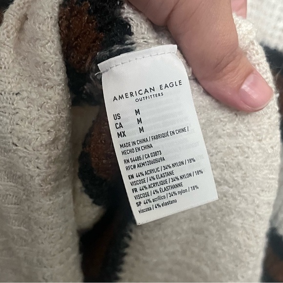 American Eagle Dreamspun Knit Soft Oversized Sweater Size Medium - Picture 7 of 9